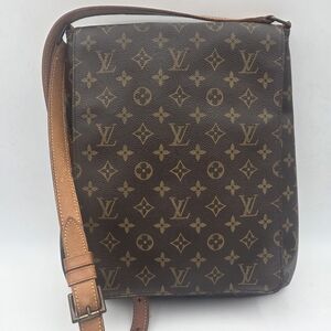 Authentic Louis Vuitton Brown Monogram Musette Salsa GM Shoulder  Bag